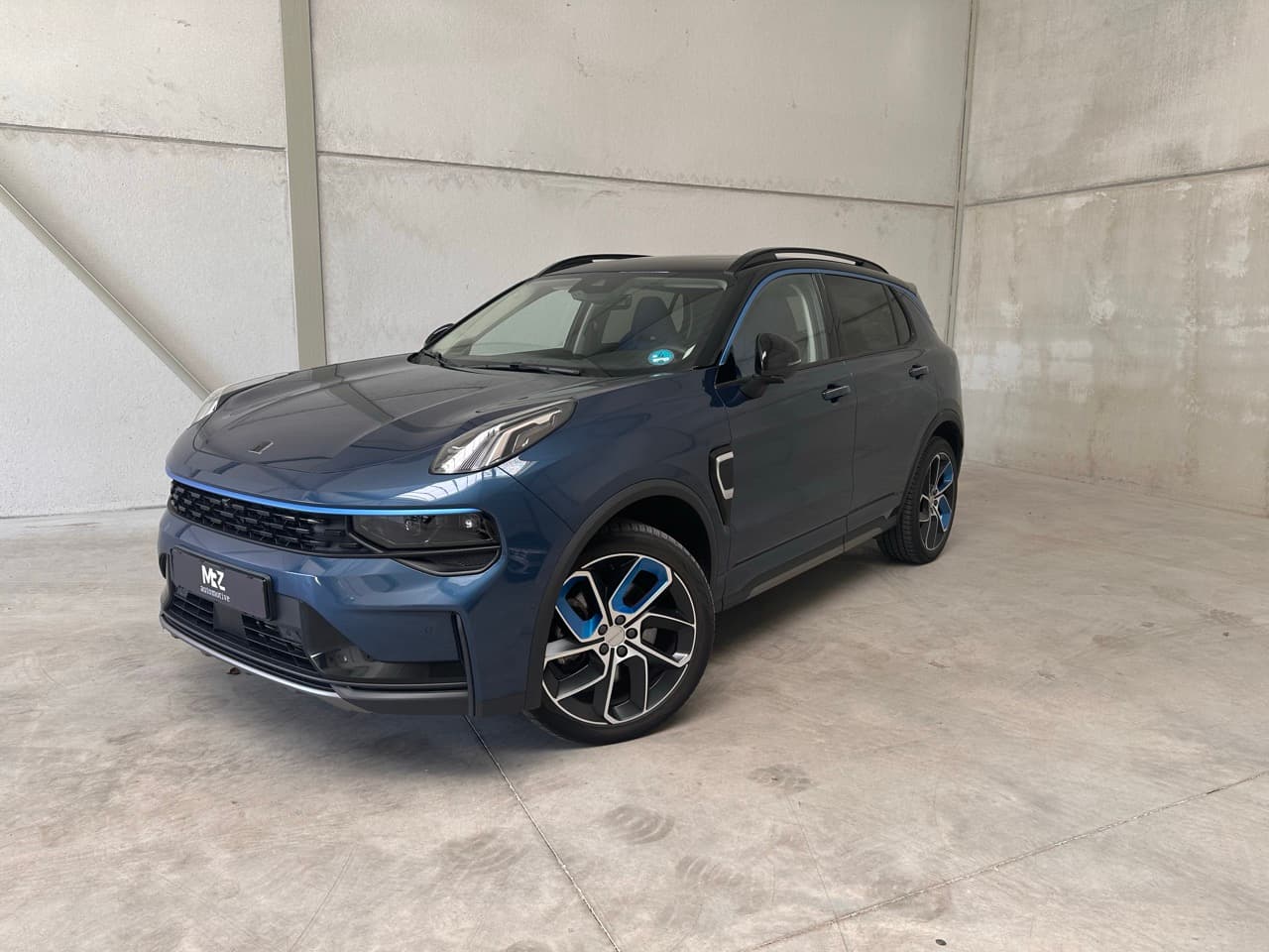 Lynk & Co 01